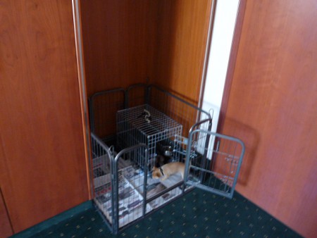 eigen plek op de kamer...:-(